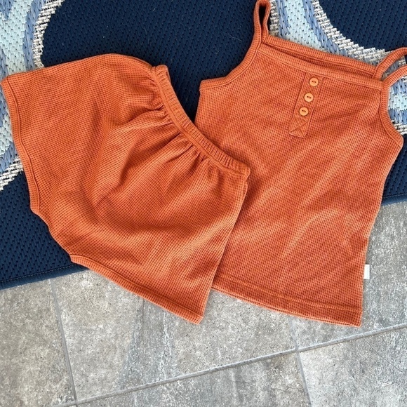 Jack & Bo NEW Sid Top & Short Set Size 18-24 Months Mustard Brown - Picture 3 of 8